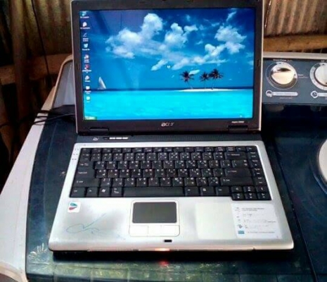 ขายโน๊ตบุค Acer Aspire 5500Z ตั้งไว้ 2700 บาท