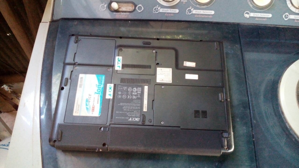 ขายโน๊ตบุค Acer Aspire 5500Z ตั้งไว้ 2700 บาท