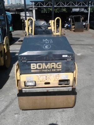 BOMAG รุ่น BW90 AD-2 BOMAG รุ่น BW90 AD-2