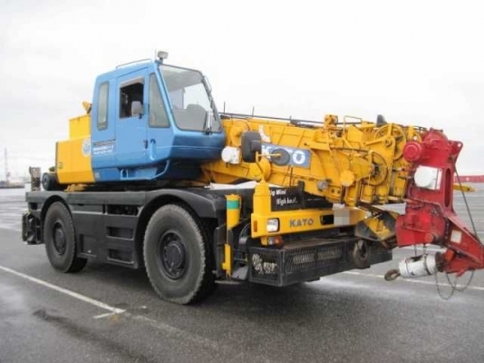 เครนมือสองคุณภาพจากประเทศญี่ปุ่น