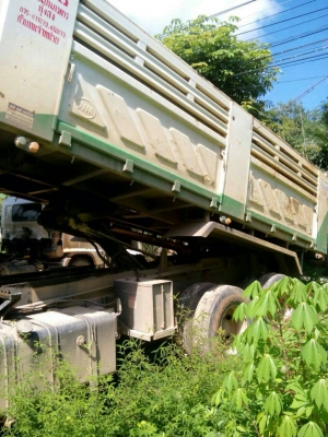 ขายดาวน์รถบรรทุก 10 ล้อดัมพ์ HINO MEGA 344 แรงม้าปี 2556 มีระบบลากพ่วง ไมล์ 90000 กม.ขายดาวน์ 750000