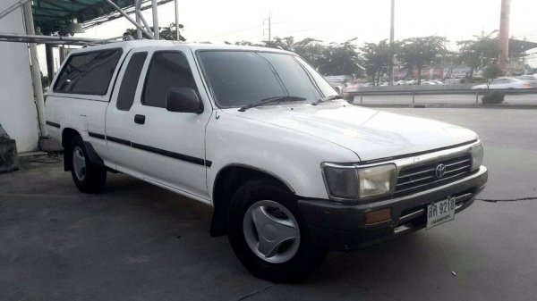 TOYOTA  MIGHTY CAB ชื่อเดียวมือเดียว สีขาว รถสภาพใช้งานดีมากคะ บอกเลย