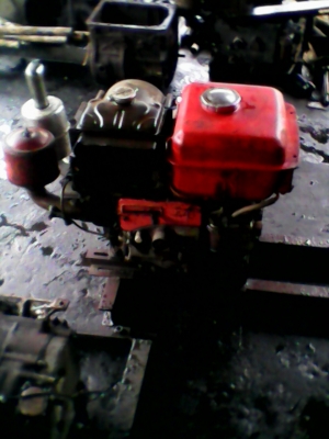 ขายเครื่องยนต์คู่โบต้าแท้et80-et110สภาพพร้อมใช้งานสองตัว