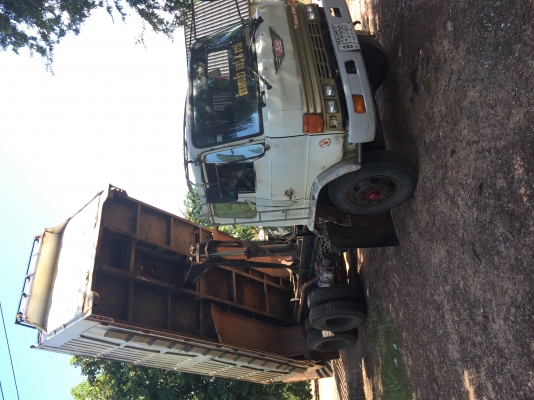 ขายF-17 เครื่อง195แรง. 2เพลาดั้ม. รถสวยมาก. เครื่องดี. คลัทชีสวยสุดๆ