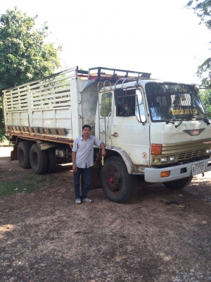 ขายF-17 เครื่อง195แรง. 2เพลาดั้ม. รถสวยมาก. เครื่องดี. คลัทชีสวยสุดๆ