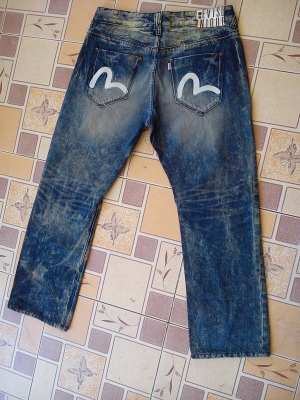 กางเกงยีนส์ EVISU ขนาดไซร์ เอว36 กางเกงยีนส์ EVISU ขนาดไซร์ เอว36