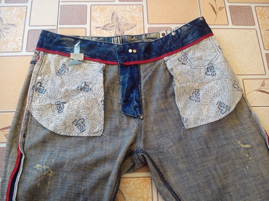 กางเกงยีนส์ EVISU ขนาดไซร์ เอว36 กางเกงยีนส์ EVISU ขนาดไซร์ เอว36