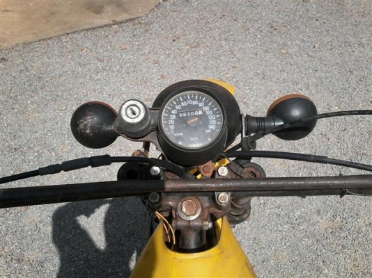 ขาย DT100 มีเล่มไม่โอนภาษีขาดเกินรถเดิมแห้งๆเครื่องดีคันเกียร์คันสตาร์ทไม่เชื่อมเหมาะกับนักปั้น ขาย 8900 ขาย DT100 มีเล่มไม่โอนภาษีขาดเกินรถเดิมแห้งๆเครื่องดีคันเกียร์คันสตาร์ทไม่เชื่อมเหมาะกับนักปั้น ขาย 8900