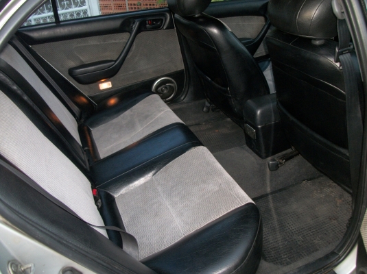 ขายด่วน โตโยต้า โคโรน่า ท้ายโด่ง เครื่อง 1600 ปี 93 ลดราคาเป็น 67000 ครับ ซื้อไปใฃ้ก็คุ้ม ซื้ิอไปขาบก็มีกำไรครับ