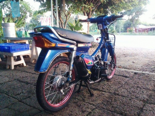 ขาย ดรีมคุรุเครื่องเวฟ125 (ไม่ ท.บ) รถพร้อมใช้งาน ค่าตัว 9500 บาท สนใจโทร.089-8054390 โอ๋ อยู่จังหวัด ลพบุรี