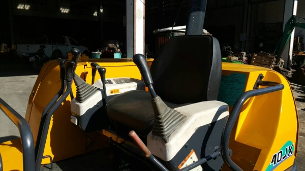 ขาย รถขุด IHI รุ่น 40JX มือสองญี่ปุ่น แทร็กเหล็ก สลักแน่น คอนโทรลน้ำมัน แรงดี ทำงานไว ท้ายกลม คล่องตัว มือถือ/LINE ID : 0818753444 ขาย รถขุด IHI รุ่น 40JX มือสองญี่ปุ่น แทร็กเหล็ก สลักแน่น คอนโทรลน้ำมัน แรงดี ทำงานไว ท้ายกลม คล่องตัว มือถือ/LINE ID : 0818753444