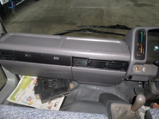 ขาย 6 ล้อดัมพ์ ฮีโน่  FC4J  140 แรง ยาว 4 ม.  สภาพสวยเดิมเครื่องดี พร้อมใช้งาน ชมก่อนได้ครับ สนใจติดต่อ 081-9425443   081-5715326