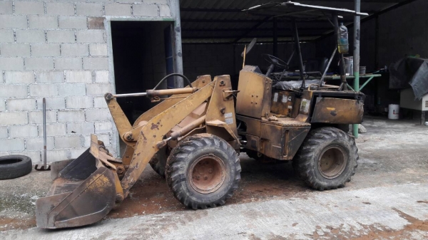 ขายรถตักล้อยาง KOMATSU WA30-2 ราคา 250000