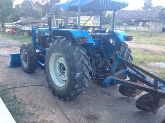 ขายรถไถFord 6640 ปี96 4สูบ