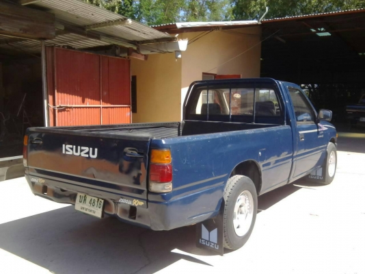 ขายรถ ISUZU สปาร์ค จดทะเบียนปี 38. แคชซีสวย. หน้าตาเดิม  สภาพพร้อมใช้งาน มีล้อแม็คด้วย. ทะเบียนไม่ขาด