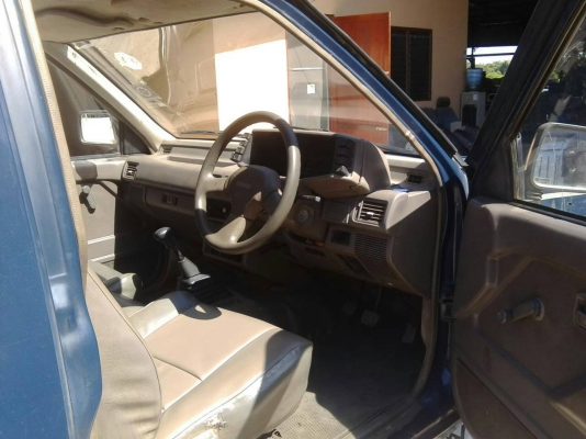 ขายรถ ISUZU สปาร์ค จดทะเบียนปี 38. แคชซีสวย. หน้าตาเดิม  สภาพพร้อมใช้งาน มีล้อแม็คด้วย. ทะเบียนไม่ขาด