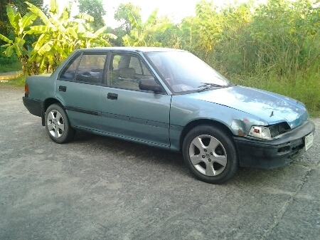 ขายรถยนต์ ปี89 ฮอนด้า ซีวิค รุ่นไฟท้ายแดง เครื่อง1500cc.คาบิว(ติดแก๊ส) เกียร์ออโต้ พวงมาลัยเพาเวอร์ ล้อแม็ก เครื่องดีแน่นๆ ขายถูกๆตามสภาพ