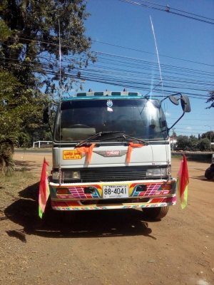 ขาย HINO 3h เครื่องjo8c เทอร์โบ เครื่องดีแชสซีสวย ยางเต็มสิบเส้นทะเบียนพร้อมราคาต่อรองได้