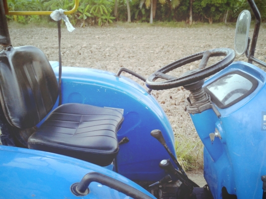 ขายรถไถแชมป์รุ่น CX484 พร้อมโรตารี่ สภาพสวย พร้อมใช้งาน