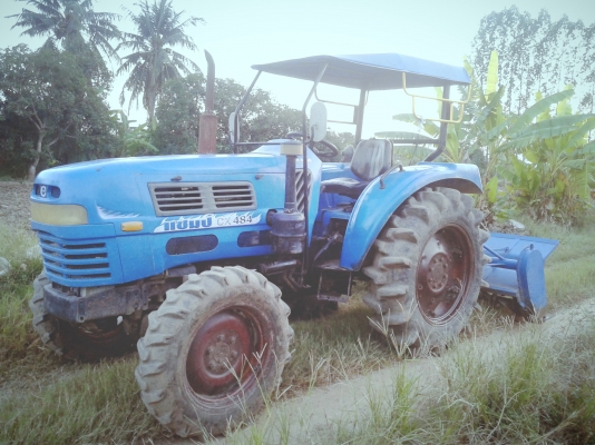 ขายรถไถแชมป์รุ่น CX484 พร้อมโรตารี่ สภาพสวย พร้อมใช้งาน