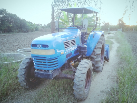 ขายรถไถแชมป์รุ่น CX484 พร้อมโรตารี่ สภาพสวย พร้อมใช้งาน