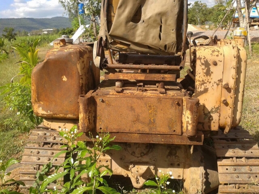 ขายแทรคเตอร์ KOMATSU D20P-3 สภาพใช้งานได้ปกติ ราคาต่อรองได้ ขายแทรคเตอร์ KOMATSU D20P-3 สภาพใช้งานได้ปกติ ราคาต่อรองได้