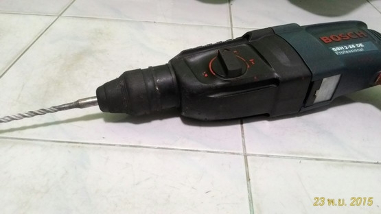 สว่านโรตารี่ทำงานได้ 3 ระบบ ยี่ห้อ BOSCH 2-26DE สภาพดีพร้อมใช้งานครับ สว่านโรตารี่ทำงานได้ 3 ระบบ ยี่ห้อ BOSCH 2-26DE สภาพดีพร้อมใช้งานครับ