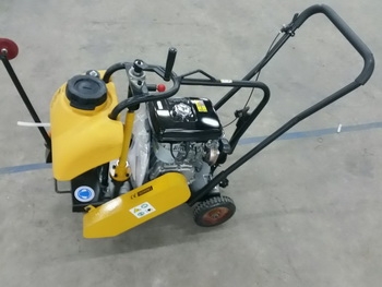 ขาย - เครื่องตัดคอนกรีต LUMAN CC300 เป็นของใหม่ ครับ ขาย - เครื่องตัดคอนกรีต LUMAN CC300 เป็นของใหม่ ครับ