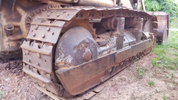 ขายแทรคเตอร์ KOMATSU D50S-15 เอกสารใบซื้อขาย รถใช้งานอยู่ครับ