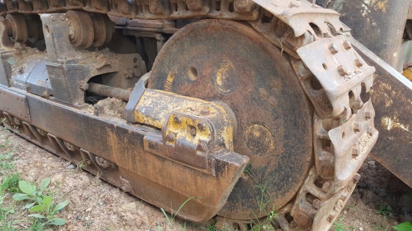 ขายแทรคเตอร์ KOMATSU D50S-15 เอกสารใบซื้อขาย รถใช้งานอยู่ครับ