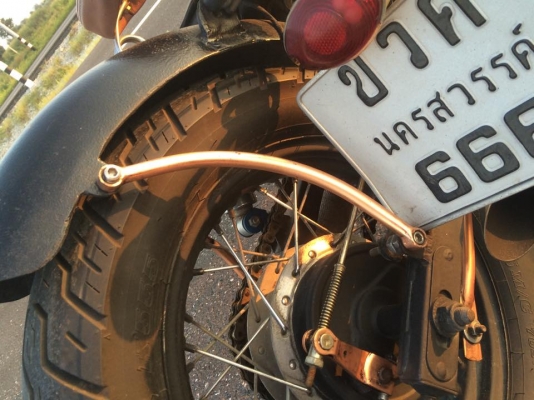 honda rebel250 ทะเบียนแท้ๆ" แต่งcustom ทั้งคัน ทำไปเกินราคาขาย ทะเบียนแท้ ชุดโอนครบ ภาษีไม่ขาดต่อ เลขสวย ตอง666 เครื่องดีไม่ปัญหาอะไร คาบูคู่ ท่อแต่ง ตุ๊กตาแฮนด์แต่ง แฮนด์แต่ง บาลานโช๊คหน้า งานสร้าง บังโคลนหน้า พร้อมขา งานสร้าง แผงคอใหญ่ ล้อหน้า2.75-