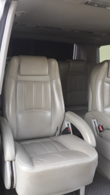 ขาย รถตู้โฟล์ค คาราเวล ปี 2553 เครื่องเบนซิน สภาพดี รถบ้านเจ้าของขายเอง สนใจติดต่อได้ที่ 084-1441428 , 081-5715326