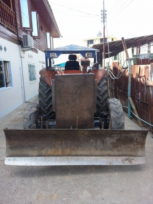 คูโบต้า M7500 DT 4 WD พร้อมใบมีดดันหน้า ขนาด 75 แรง..มาชมกันครับ