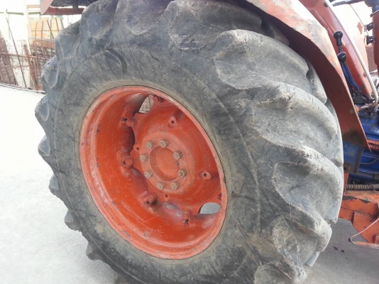 คูโบต้า M7500 DT 4 WD พร้อมใบมีดดันหน้า ขนาด 75 แรง..มาชมกันครับ