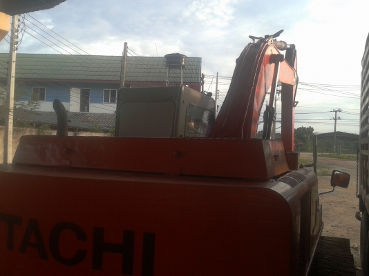 แบคโฮ Hitachi รุ่น EX200 - 1 ราคา 580,000 บาท นราธิวาส ==&gt; สุไหง โกลก ==&gt; หลุดจอง ==&gt; เพิ่ม