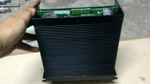 AC  SERVO  DRIVE  UNIT ชุดสั่งขับมอเตอร์เวอร์โว ยี่ห้อ Panasonic ทนกระแสได้ 10 A. ( มี 6 ตัว )