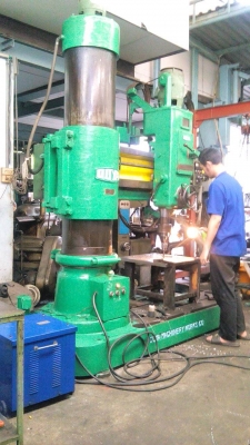 สว่านเรเดียล ญีุ่ปุ่น แขน 1600 ม.ม. อุปกรณ์ครบ 160,000 บาท