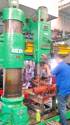 สว่านเรเดียล ญีุ่ปุ่น แขน 1600 ม.ม. อุปกรณ์ครบ 160,000 บาท