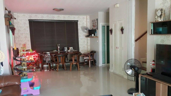 ขายบ้านเดี่ยวหลังมุม เดอะแกรนด์ เลียบวงแหวน-ประชาอุทิศ 57 ตร.ว.