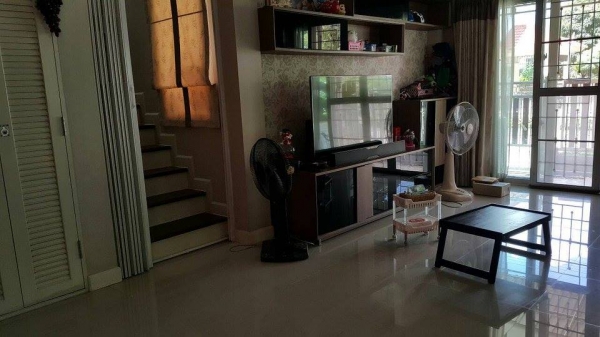 ขายบ้านเดี่ยวหลังมุม เดอะแกรนด์ เลียบวงแหวน-ประชาอุทิศ 57 ตร.ว.