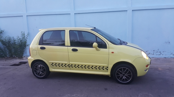 ขายเชอร์รี่คิว ปี 2011 เกียร์ออโต้ พวงมาลัยเพาเวอร์ แอร์เย็น เครื่องเสียงชุดใหญ่ 98,000 บาท ติดต่อ คุณเอ๋ 092-6356419