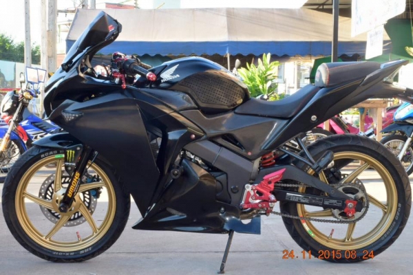 Honda Cbr 150i สีดำ ปี 55 แต่ง สวย ๆ ราคา เบา ๆ