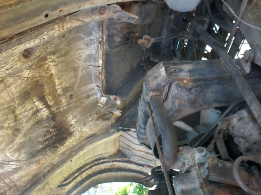 ขายสิบล้อ เทรลเลอร์  HINO 176 สองเพลา มีชโลร์เครื่องEH700 คัชชีสวย ยางพร้อมใช้งาน หางขึ้นสองร้อยได้ เอกสารเล่มทะเบียนพร้อมโอน