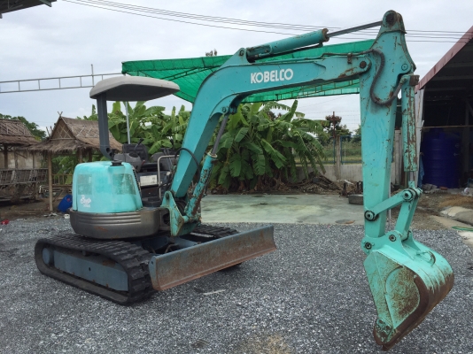 ขายรถแบคโฮKobelcoรุ่นSK35SRนำเข้าญี่ปุ่นไม่เคยใช้งานในไทยปั้มนิ้วทำงานไวสภาพดีพร้อมใช้งาน