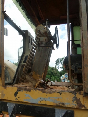 ขายรถเกรด CAT 140G 72V s/n 8000 ชม.เครื่องไดแรค เอกสารเล่มทะเบียน ราคา 2300000