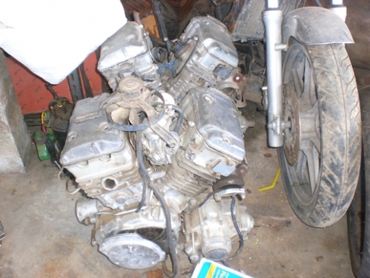 -kawasaki VN750 ทะเบียนสระบุรีขาดต่อ