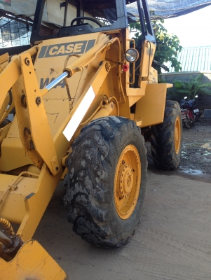 รถตัก CASE