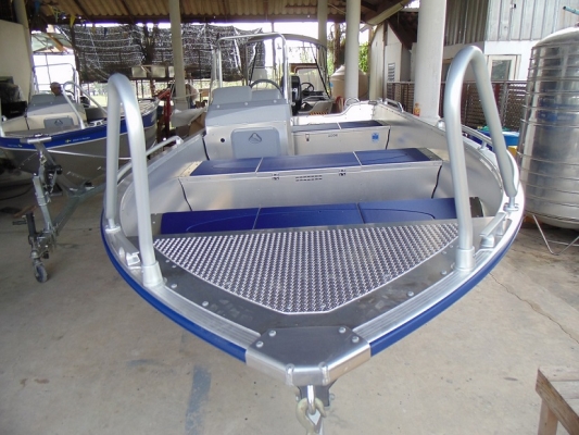 เรือลินเดอร์ 445 Max Sportman ใหม่แกะกล่อง