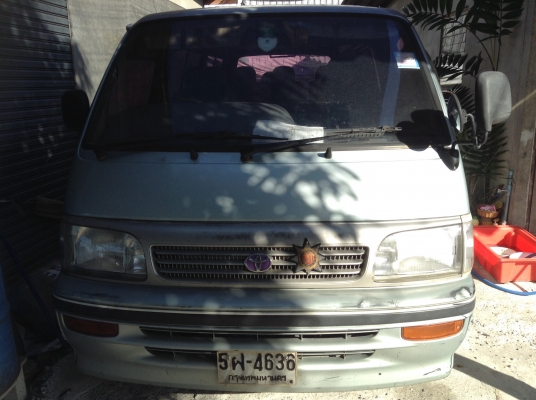 ขายรถตู้หัวจรวด ปี 96