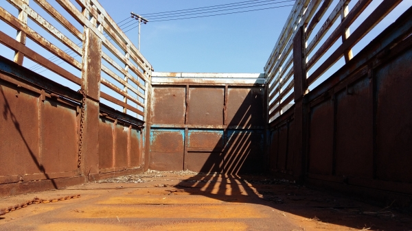 ฝากขายลูกพ่วงดั๊ม 2คานISUZU พื้นดีไม่มีผุ พร้อมใช้เอกสารครบ ฝากขายลูกพ่วงดั๊ม 2คานISUZU พื้นดีไม่มีผุ พร้อมใช้เอกสารครบ